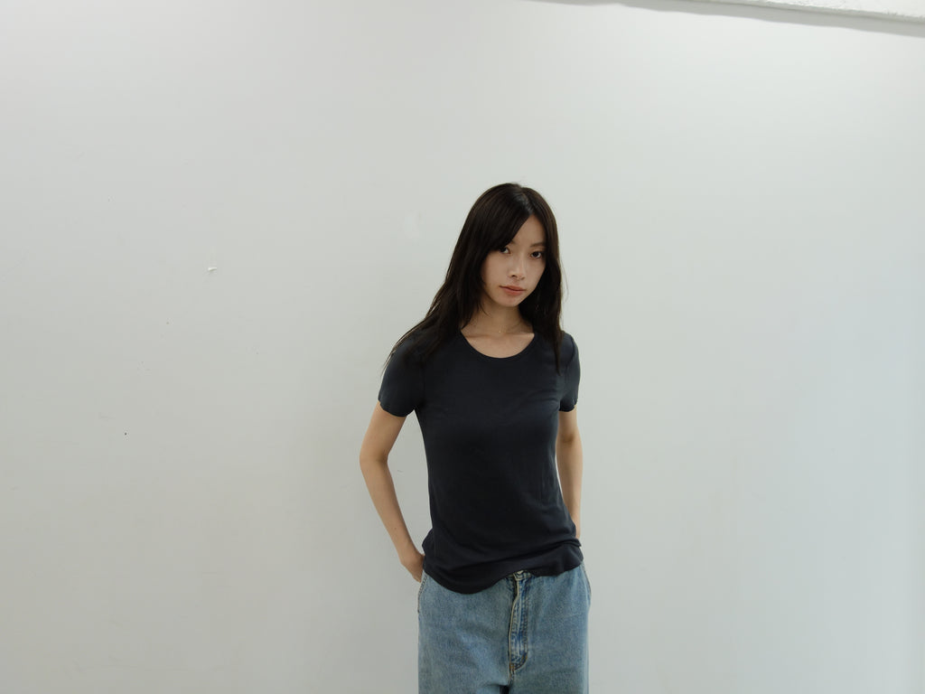 navy tee